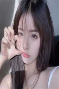 梨花落雪，与君长诀顾长诀沈梨