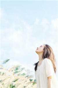 恶毒女儿重生后，跪求妈妈原谅 全集